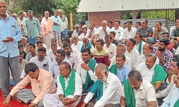 ಬಣ್ಣಾರಿ ಅಮ್ಮನ್‌ ಕಾರ್ಖಾನೆ ವಿರುದ್ಧ ಪ್ರತಿಭಟನೆ