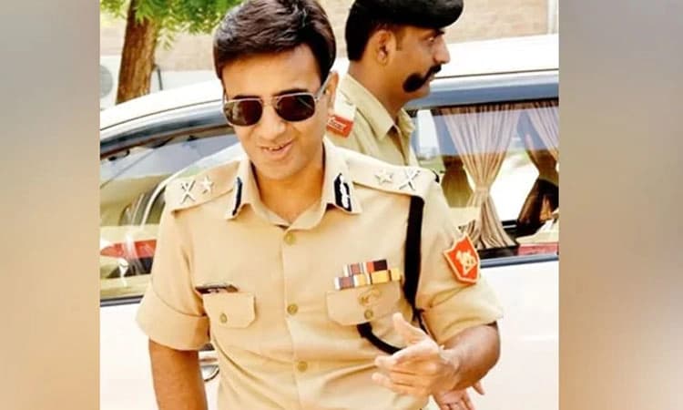 ʼಖಾಕಿʼ ವೆಬ್ ಸಿರೀಸ್: ಮೂಲ ಕಥೆ ಬಳಸಿಕೊಳ್ಳಲು ಲಕ್ಷಾಂತರ ರೂ. ಡೀಲ್‌ ಆರೋಪ: ಐಪಿಎಸ್‌ ಅಧಿಕಾರಿ ವಿರುದ್ಧ ದೂರು ದಾಖಲು