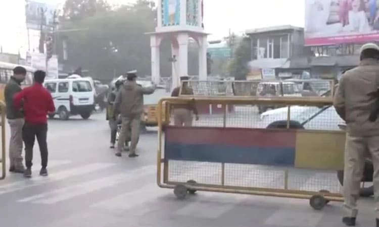 ಮಸೀದಿಯೊಳಗೆ ಹನುಮಾನ್‌ ಚಾಲೀಸ ಪಠಣಕ್ಕೆ ಕರೆ: ಮಥುರಾದಲ್ಲಿ 144 ಸೆಕ್ಷನ್‌ ಜಾರಿ; ಬಿಗಿ ಭದ್ರತೆ