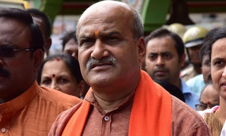 ಮುಸ್ಲಿಂ ಓಲೈಕೆಗಾಗಿ ಪ್ರತ್ಯೇಕ ಕಾಲೇಜು ಘೋಷಣೆ: ಸರ್ಕಾರದ ನಿರ್ಧಾರಕ್ಕೆ ಮುತಾಲಿಕ್ ಖಂಡನೆ