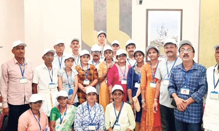 ಕರಾವಳಿಯ ಯಾತ್ರಿಕರು ಅಪಾಯದಿಂದ ಪಾರು: ಯಾತ್ರೆ ಹೊರಟಿದ್ದ ತಂಡದವರ ಮಾತು