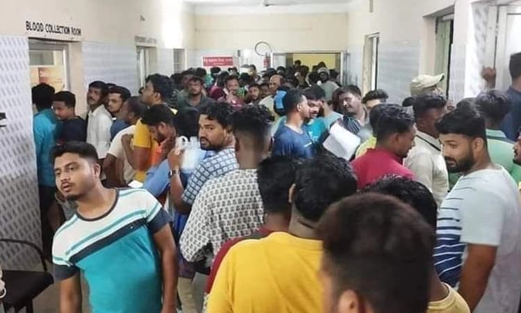 Balasore train Tragedy: ಗಾಯಾಳುಗಳಿಗೆ ರಕ್ತದಾನ ಮಾಡಲು ಮುಂದಾದ ಸಾವಿರಾರು ಮಂದಿ