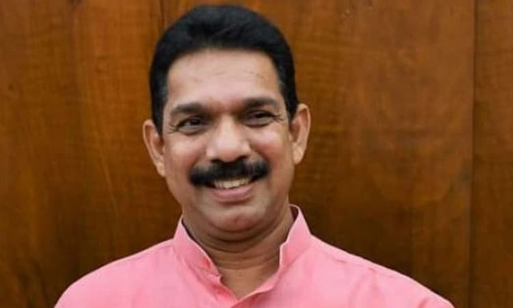 ಗ್ಯಾರಂಟಿ ಯೋಜನೆಗೆ ಹಣದ ಕ್ರೋಢೀಕರಣದ ಬಗ್ಗೆ ಶ್ವೇತಪತ್ರ ಹೊರಡಿಸಲಿ: ನಳಿನ್ ಕಟೀಲ್