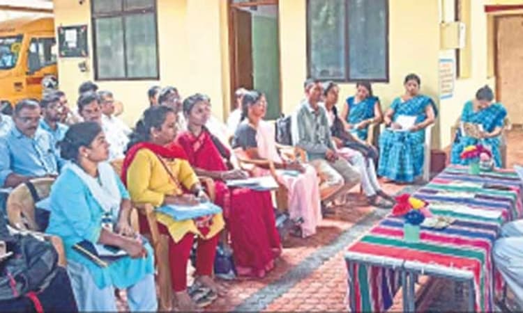 ಶಿರಸಿ: ಅಜಿತ ಮನೋಚೇತನಾದಿಂದ ಸಂಪರ್ಕ ಅಭಿಯಾನ