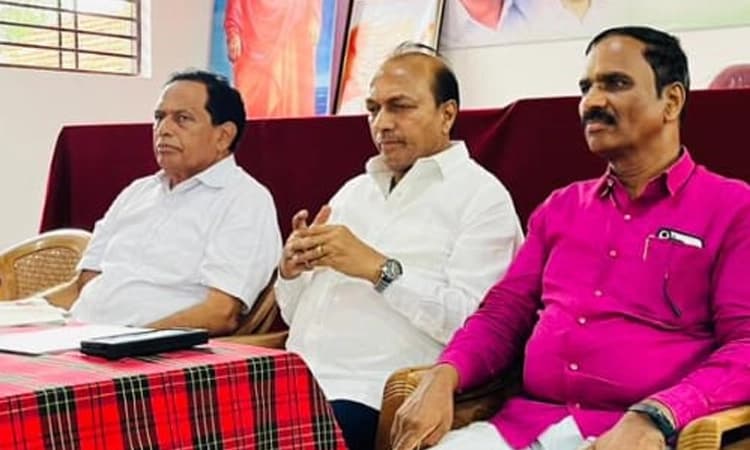 ಶರಾವತಿ ಮುಳುಗಡೆ ಸಂತ್ರಸ್ತರಿಗೆ ಹಕ್ಕುಪತ್ರ ಸಿಗದಂತೆ ಹುನ್ನಾರ: ಕಿಮ್ಮನೆ ಆರೋಪ