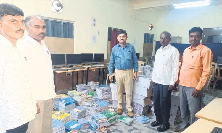 ಮಕ್ಕಳ ಸ್ವಾಗತಕ್ಕೆ ಶಿಕ್ಷಕರಿಂದ ಸಕಲ ಸಿದ್ಧತೆ