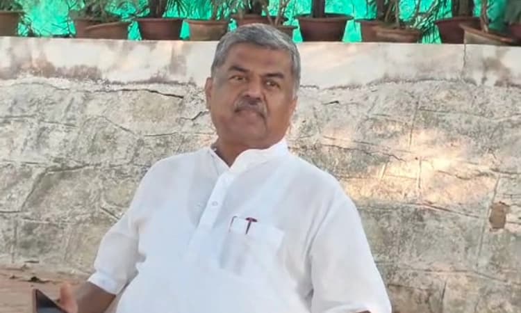 B. K. Hariprasad ”ಅಹಿಂದ” ಅಲ್ಲ.. ಸಿದ್ದರಾಮಯ್ಯ ವಿರುದ್ಧ ಪರೋಕ್ಷ ಆಕ್ರೋಶ