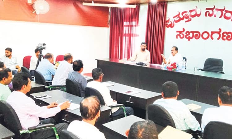 ಬಡವರಿಗೆ ಅನ್ಯಾಯವಾದಲ್ಲಿ ನಗರಸಭೆಗೆ ಬಂದು ಕುಳಿತುಕೊಳ್ಳುವೆ