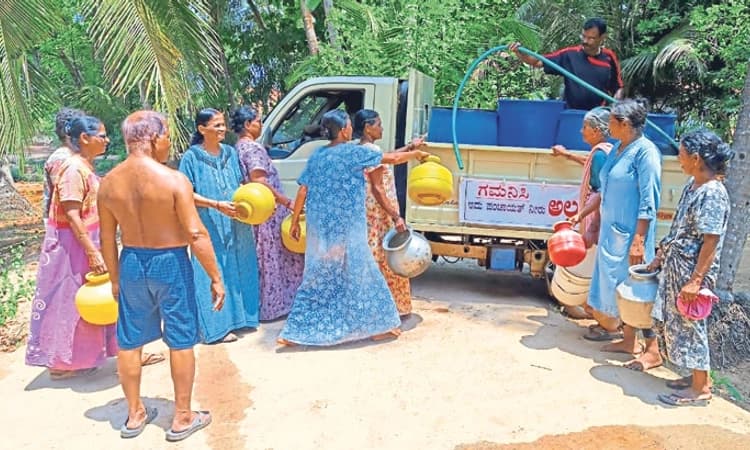 ಕುಡಿಯುವ ನೀರಿಗೆ ಹಾಹಾಕಾರ; ದಿನದಿಂದ ದಿನಕ್ಕೆ ಉಲ್ಬಣ…