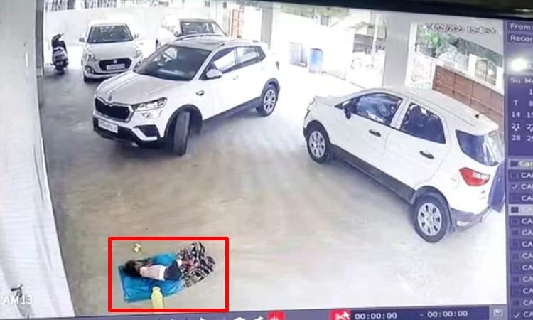 Hyderabad: ಪಾರ್ಕಿಂಗ್‌ ಏರಿಯಾದಲ್ಲಿ ಮಲಗಿಸಿದ್ದ 3 ವರ್ಷದ ಮಗು ಮೇಲೆ ಹರಿದ ಕಾರು