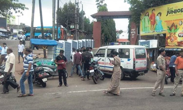 Moodabidri: ಸಂಚಾರ ನಿಯಮ ಉಲ್ಲಂಘನೆ; ಪೊಲೀಸರಿಂದ ಕ್ರಮ