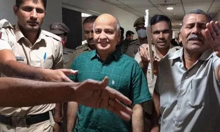 ಅಕ್ರಮ ಹಣ ವರ್ಗಾವಣೆ ಪ್ರಕರಣ: ಸಿಸೋಡಿಯರನ್ನು ಎಳೆದೊಯ್ದ ಪೊಲೀಸರು