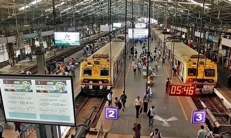 ಸಿಎಸ್‌ಎಂಟಿ: ಪ್ಲಾಟ್‌ಫಾರ್ಮ್ ವಿಸ್ತರಣೆ ಕಾರ್ಯಕ್ಕೆ ವೇಗ: ಶೇ. 80ರಷ್ಟು ಕಾಮಗಾರಿ