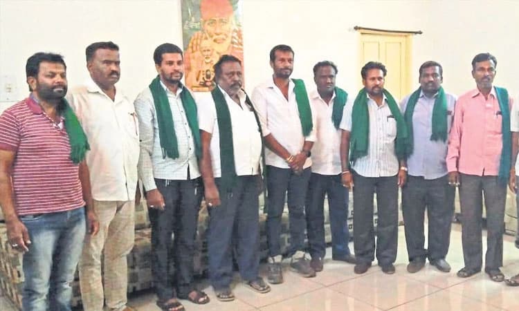 ಜಿಲ್ಲೆಯ ರೈತರ ಸಂಕಷ್ಟಗಳಿಗೆ ಸ್ಪಂದಿಸುವ ಕೆಲಸ