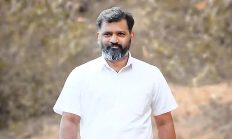 Gantihole;ಅಂಕಪಟ್ಟಿ ಪರಿಶೀಲನೆ; ದುಬಾರಿ ಶುಲ್ಕ ಇಳಿಸುವಂತೆ ಕುಲಪತಿಗೆ ಶಾಸಕ ಗಂಟಿಹೊಳೆ ಮನವಿ