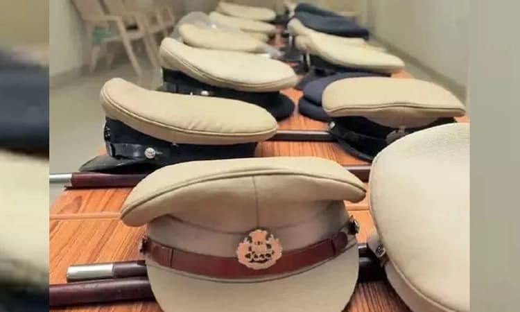 ಬ್ಯಾನರಿಗೆ ಚಪ್ಪಲಿ ಹಾರ ಪ್ರಕರಣ: ಇಬ್ಬರು ಪೊಲೀಸರ ಅಮಾನತು, DySP ವಿರುದ್ಧ ಇಲಾಖಾ ತನಿಖೆ