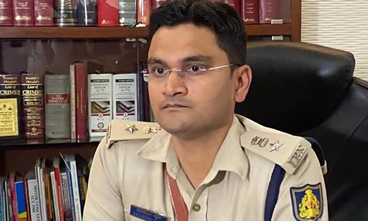 Social Media ಗಳಲ್ಲಿ ಪ್ರಚೋದನಾತ್ಮಕ ಪೋಸ್ಟ್‌: ಮಂಗಳೂರು ಪೊಲೀಸ್‌ ಆಯುಕ್ತರಿಂದ ಎಚ್ಚರಿಕೆ