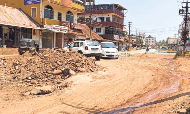 Bajpe: ವೇಗ ಪಡೆಯಲಿ ರಸ್ತೆ ವಿಸ್ತರಣೆ ಕಾಮಗಾರಿ