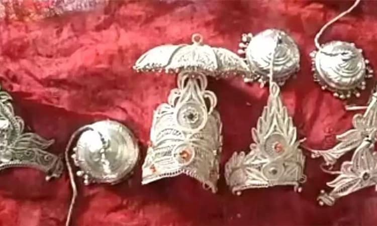 Odisha;9 ವರ್ಷದ ಬಳಿಕ ಶ್ರೀಕೃಷ್ಣ ದೇವರ ಚಿನ್ನಾಭರಣ ಹಿಂದಿರುಗಿಸಿದ ಕಳ್ಳ! ಪತ್ರದಲ್ಲೇನಿದೆ…