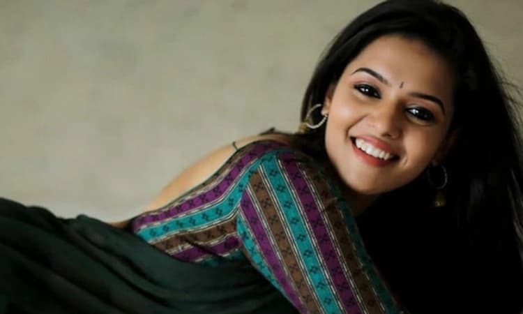 ನವ ನಟಿಯ ಕಣ್ತುಂಬ ಕನಸು: ವಿಭಿನ್ನ ಪಾತ್ರಗಳ ನಿರೀಕ್ಷೆಯಲ್ಲಿ ಸ್ವಾತಿಷ್ಠ ಕೃಷ್ಣನ್‌