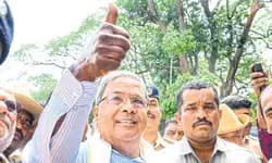 ಚಕ್ರವ್ಯೂಹವನ್ನು ಲೀಲಾಜಾಲವಾಗಿ ಭೇದಿಸಿದ ಸಿದ್ದರಾಮಯ್ಯ