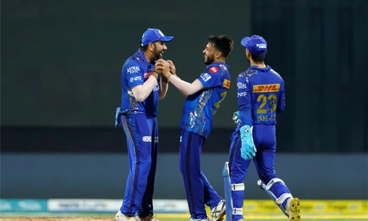 IPL ಅಗ್ರಸ್ಥಾನಿ ಗುಜರಾತ್‌ಗೆ ಸೋಲುಣಿಸಿದ ಮುಂಬೈ