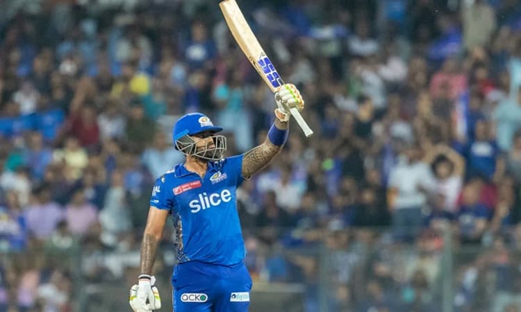 IPL ಚೊಚ್ಚಲ ಶತಕ ಸಿಡಿಸಿ ಸಂಭ್ರಮಿಸಿದ ಸೂರ್ಯಕುಮಾರ್ ಯಾದವ್