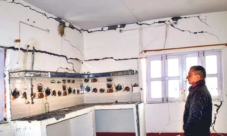 ಜೋಶಿಮಠದ ಸುರಕ್ಷಿತ ವಲಯದ ಮನೆಗಳಲ್ಲೂ ಬಿರುಕು!