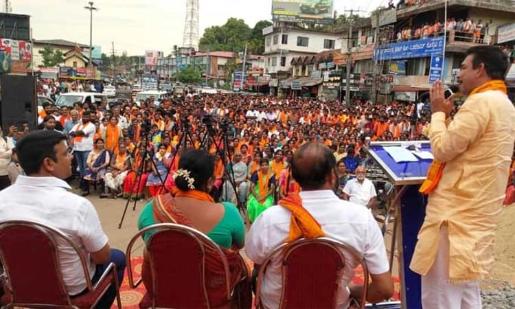 ಹರೀಶ್‌ ಪೂಂಜರನ್ನು 50 ಸಾವಿರ ಮತಗಳ ಅಂತರದಿಂದ ಗೆಲ್ಲಿಸಿ: ನಳಿನ್‌ ಕುಮಾರ್‌ ಕಟೀಲ್‌