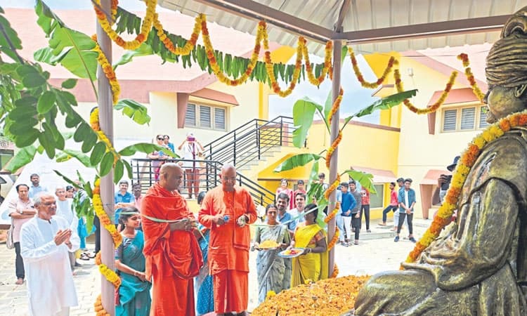 ವಿಜ್ಞಾನ-ಆಧ್ಯಾತ್ಮ ಬೆಳೆಯುವ ಅಗತ್ಯ ಹೆಚ್ಚಿದೆ