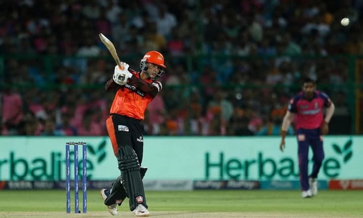 ರಾಜಸ್ಥಾನ್ ರಾಯಲ್ಸ್ ಗೆ ಸೋಲಿನ ಶಾಕ್ ಕೊಟ್ಟ ಸನ್ ರೈಸರ್ಸ್ ಹೈದರಾಬಾದ್