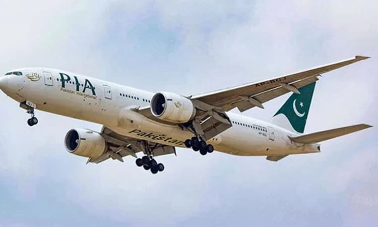 Pakistan Airlines Plane10 ನಿಮಿಷ ಭಾರತೀಯ ವಾಯುಪ್ರದೇಶದಲ್ಲಿ ಹಾರಾಟ!