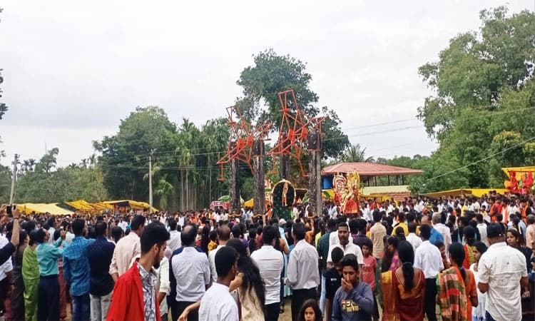 ಕೋಳೂರು ಸಾವಿರದ ಸಂಭ್ರಮದ ಸುಗ್ಗಿ ಆಚರಣೆ : ಫಲ್ಖುಣಿಯಲ್ಲಿ ರಾಟವಾಣ ಉತ್ಸವ