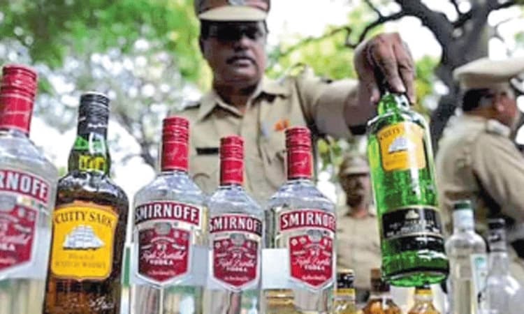 ಪೊಲೀಸರ ನಶೆ ಇಳಿಸಲು ಮುಂದಾದ ಆಯುಕ್ತರು!