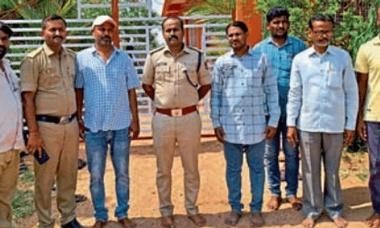 ಪಕ್ಷಿಗಳಿಗೆ ನೀರಿನ ವ್ಯವಸ್ಥೆ