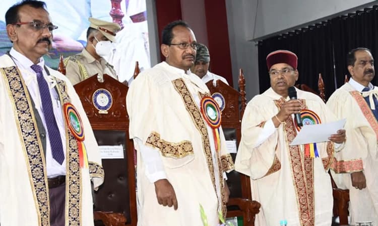 ಯುವಕರು ಆರ್ಥಿಕತೆ, ಅಭಿವೃದ್ಧಿಯ ಚಾಲಕರು: ರಾಜ್ಯಪಾಲ ಗೆಹ್ಲೋಟ್