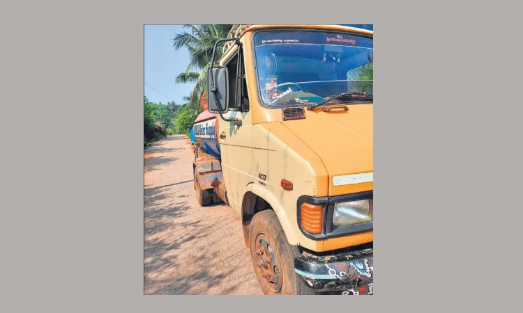 ತಿಲಕ್‌ನಗರ ನಿವಾಸಿಗಳಿಗೆ ಖಾಸಗಿ ಟ್ಯಾಂಕರ್‌ ನೀರೇ ಗತಿ!