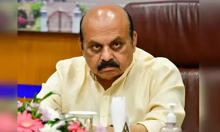 ಸಿಎಂ ಬೊಮ್ಮಾಯಿ ಪ್ರಯಾಣಿಸಬೇಕಿದ್ದ ವಿಮಾನಕ್ಕೆ ಪೈಲೆಟ್‌ ಗೈರು!
