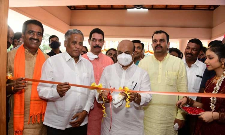 ಮೂಡುಬಿದಿರೆ ತಾಲೂಕು ಆಡಳಿತ ಭವನ ಲೋಕಾರ್ಪಣೆ ಮಾಡಿದ ಸಿಎಂ ಬೊಮ್ಮಾಯಿ