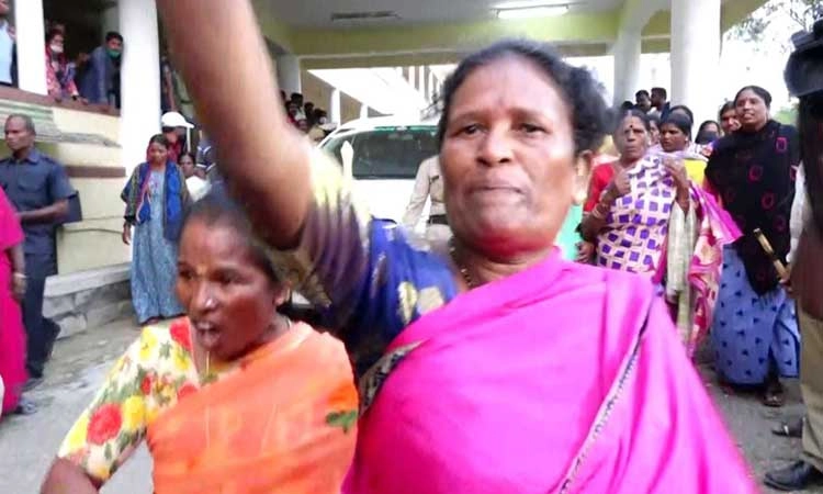 ಸಮಸ್ಯೆ ಆಲಿಸದ ಜನಪ್ರತಿನಿಧಿಗಳು ನಮಗೇಕೆ? 