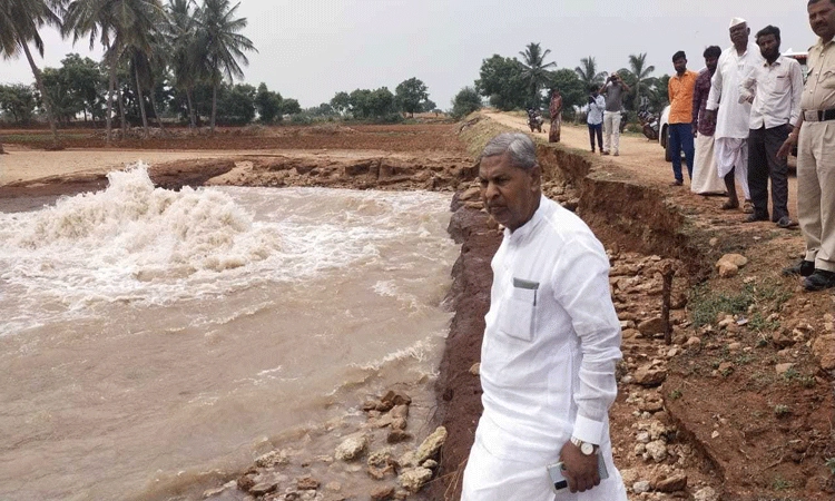 ಕೃಷ್ಣಾ ಬಿ ಸ್ಕೀಂ ಏತ ನೀರಾವರಿ ಪೈಪಲೈನ್‌ ಸೋರಿಕೆ