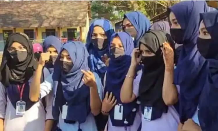 ಹಿಜಾಬ್ ತೀರ್ಪಿನ ವಿರುದ್ಧದ ಮೇಲ್ಮನವಿ ಶೀಘ್ರ ವಿಚಾರಣೆ ನಡೆಸಲು ಸುಪ್ರೀಂ ಸಮ್ಮತಿ