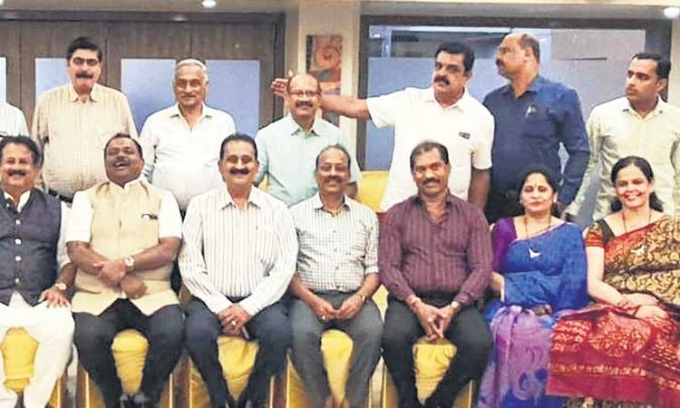 ಒಕ್ಕೂಟದ ಮೂಲಕ ಸಮಾಜದ ಒಳಿತಿಗಾಗಿ ಕೈಜೋಡಿಸಬೇಕು: ಐಕಳ ಹರೀಶ್‌ ಶೆಟ್ಟಿ