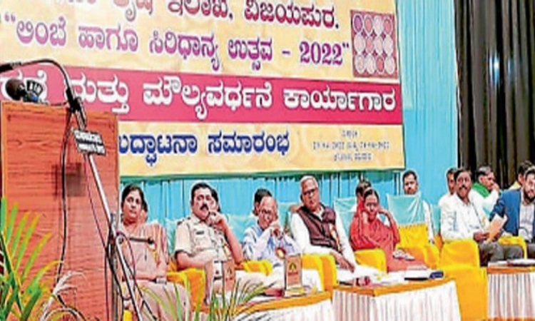 ಬೆಳಗಾವಿ ರೈತರಂತೆ ಕಬ್ಬು ಬೆಳೆದು ಹಾಳಾಗಬೇಡಿ; ಸಚಿವ ಉಮೇಶ ಕತ್ತಿ