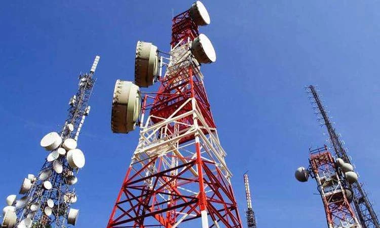 ಕುಗ್ರಾಮಗಳಲ್ಲಿ ಮೊಬೈಲ್‌ ನೆಟ್‌ವರ್ಕ್‌ಗಾಗಿ ಪರದಾಟ!