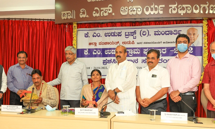 ಗ್ರಾಮಾಭಿವೃದ್ಧಿಗೆ ದೂರದೃಷ್ಟಿಯ ಯೋಜನೆ: ಡಾ| ಹಂದೆ ಸಲಹೆ