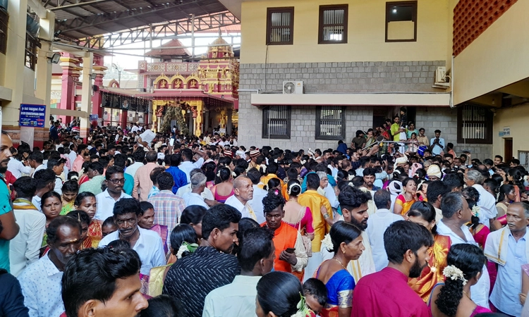 ಕಟೀಲು ದೇವಸ್ಥಾನ : 62 ಜೋಡಿಗಳ ಸರಳ ವಿವಾಹ