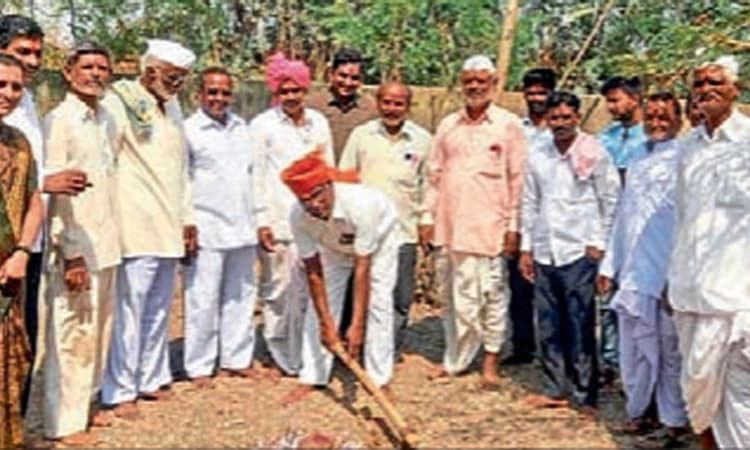 ಗಡಿ ಕನ್ನಡ ಶಾಲೆ ಅಭಿವೃಭಿವೃದ್ಧಿಗೆ ಬೆನ್ನೆಲುಬಾಗಿ: ಮಾಳಿ