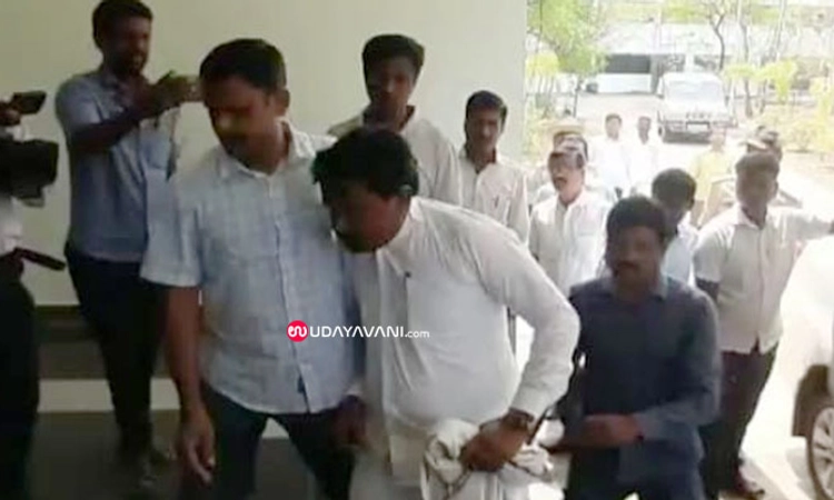 ಪಿಎಸ್ಐ ಪರೀಕ್ಷೆ ಅಕ್ರಮ: ಖರ್ಗೆ ಆಪ್ತ, ಬ್ಲಾಕ್ ಕಾಂಗ್ರೆಸ್ ಅಧ್ಯಕ್ಷ ಮಹಾಂತೇಶ್ ಪಾಟೀಲ್ ಬಂಧನ
