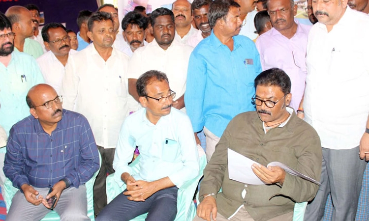 ವೋಟ್‌ ಬ್ಯಾಂಕ್‌ಗೆ ಅಲ್ಪ ಸಂಖ್ಯಾತರ ಬಳಕೆ
